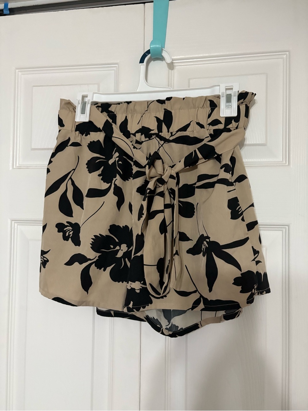 High-Rise Paperbag Floral Tie-Waist Shorts